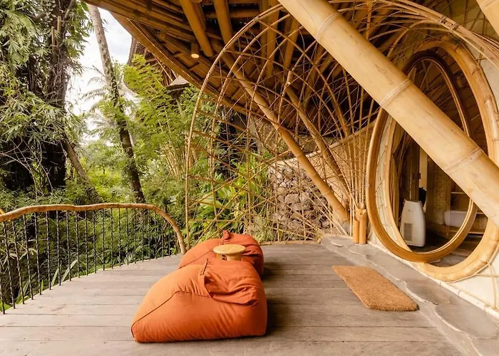 Aura House 2bds Eco Bamboo House, Pool, River View