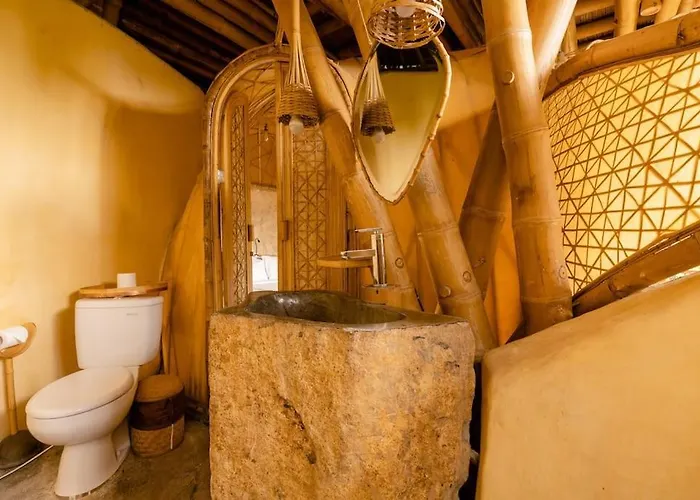 Villa Aura House 2bds Eco Bamboo House, Pool, River View *